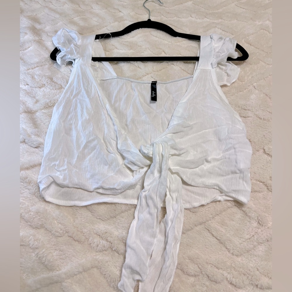 Shelly Ruffle Sleeve Tie Top